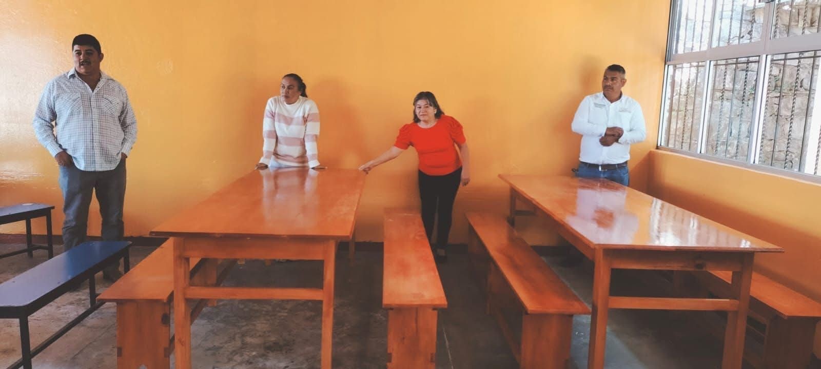 MOVILIARIO PARA ESCUELAS